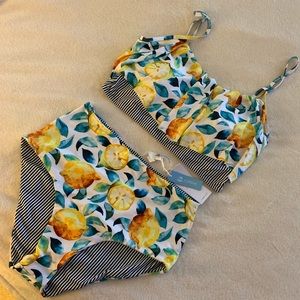 CUPSHE SUMMER LEMON FALBALA BIKINI SET